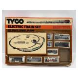 Tyco Ho Scale Electric Train Set, Read