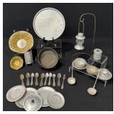 Vintage Aluminum Kitchen Play Set, Peanuts Bowls