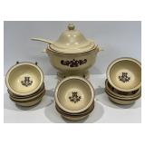 Pfaltzgraff Village USA Soup Tureen Set & 10 Bowls
