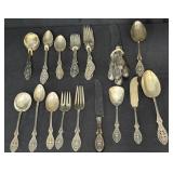 Mnachester Valenciennes Sterling Flatware, 40 Pcs