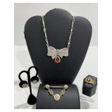 Versace Medusa Bow Tear Drop Necklace,18KGP Ring