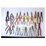(33) Assorted Tools