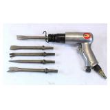 Cambell Hausfeld Air Chisel w/Chisels