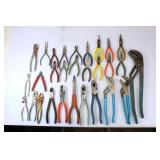 (29) Assorted Tools