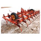 Intl Springtooth Field Cultivator, 15