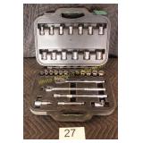 Masterforce 1/2' Socket Set - SAE/Metric