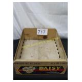 Vintage Daisy Brand California Fruit Crate