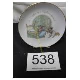 'A Sister is a Lifetime Friend Gift' Porc. Plate