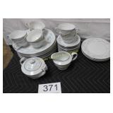 Valmont China Royal Wheat Partial Set
