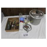 Group of Misc. Vtg. Kitchen Items / Accessories