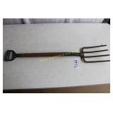Classic D-Handle Garden/Yard Fork