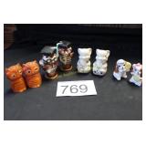 Vtg. 'Animal Academist Friends' S & P Shaker Set