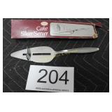 Silver Tone Cake Slicer/Server w/Orig. Box