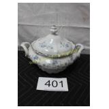 Johann Haviland Blue Garland Covered Casserole