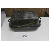 Vtg. 16' Lrg. Rectangular Graniteware Roasting Pan