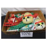 Christmas Train & Vintage Snowmen Dï¿½cor