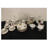 Royal China 'Floral Tea' Dinner Service