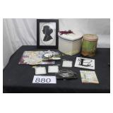 Misc. Dï¿½cor & Keepsake Lot