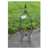 Black Metal Plant Stand w/Hanger