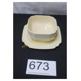 Vintage Unmarked Cream Scalloped Bowl