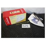 Sunbeam 985 Steam Iron w/Auto Off in Box