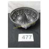 Nordic Ware Aluminum 10 Cup Bundt Pan