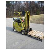 Clarklift 4000lbs Forklift