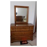 3) Drawer Dresser W/Mirror