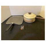 Griddle & Pot with Lid