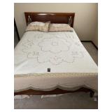Full XL Bed & Bedding