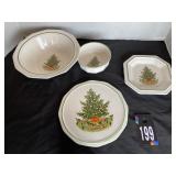 Pfaltzgraff Christmas Dishes