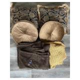 Throw Pillows & Blankets