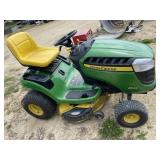 D-125 100 Series John Deere Lawn Mower