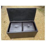 Ottoman with 2 inside