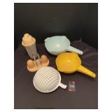 Tupperware Strainers & Misc
