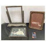 Vintage Picture Frames & Pictures