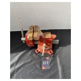 3-1/2" Vise