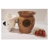 Scentsy Pot and Wall Plug-in