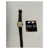 Mickey/Minnie Watch-Used Mickey/Minnie Watch-Used