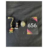 Pinnochio, Mickey Mouse Pendant & Thimball Pinnochio, Mickey Mouse Pendant & Thimball
