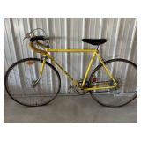 Schwinn Le tour 10 speed bike 27" tires...