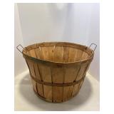 Vtg Apple Bushel Basket 17" dia