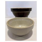 Vtg Stoneware bowls 8.5" Dia & 6.5 Dia