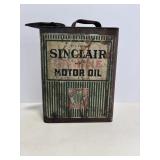 Vtg old weathered 1 gal tin can Sinclair...