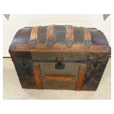 Vintage Chest 30'x18'x31'H