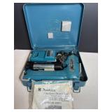 Makita 3/8' Chuck Cordless Drill & Case