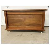 Wheeled Chest 33'x19'x19'H