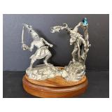 Ray Lamb Perth pewter figurine 7'W x4'D x7'H