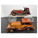Vtg Heritage mint Ltd Wooden cars 10"W