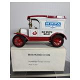 Vtg Michigan Milk truck bank #1339 1913 Model T